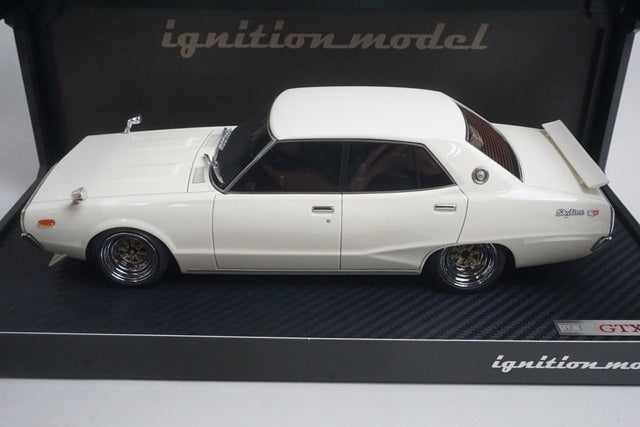 1:18 ignition model IG1979 Nissan Skyline 2000 GT-X White model car