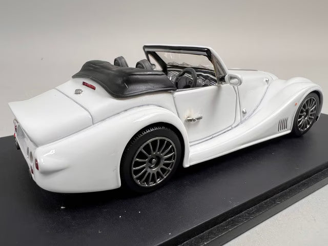 1:43 Spark S0374 Morgan Aero 8 2006 White
