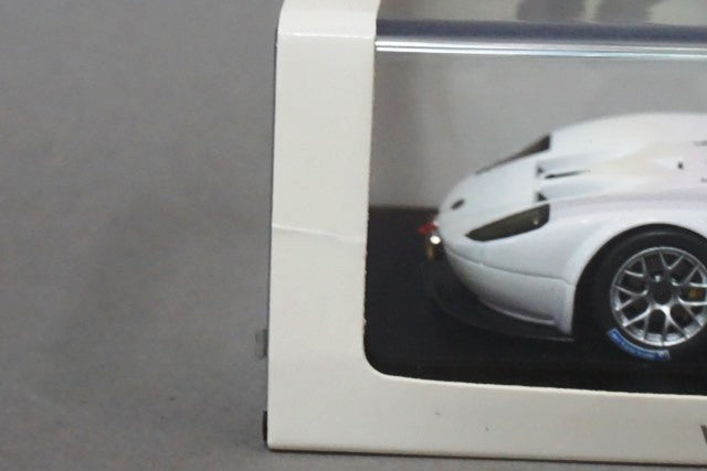 1:43 SPARK PD04312002 Ford GT Le Mans LM Plain Body 2011 model car