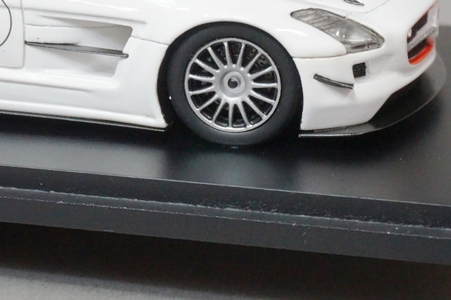 1:43 SPARK S1024 Mercedes Benz SLS AMG GT3 #7 model car