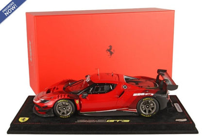 P18225A BBR 1:18 Ferrari 296 GT3 2022 with clear case model car