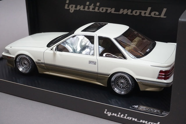 1:18 ignition model IG1327 Toyota Soarer (Z20) 3.0GT-LIMITED White / Silver