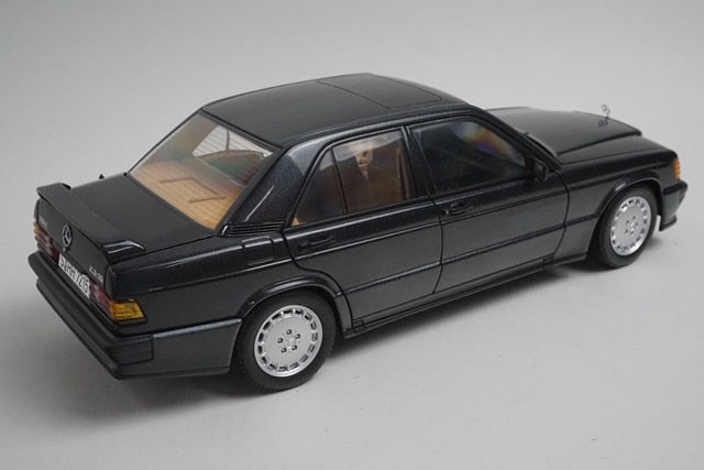 1:18 AUTOart 76122 Mercedes Benz 190E 2.3 16V Blue Black Metallic model car