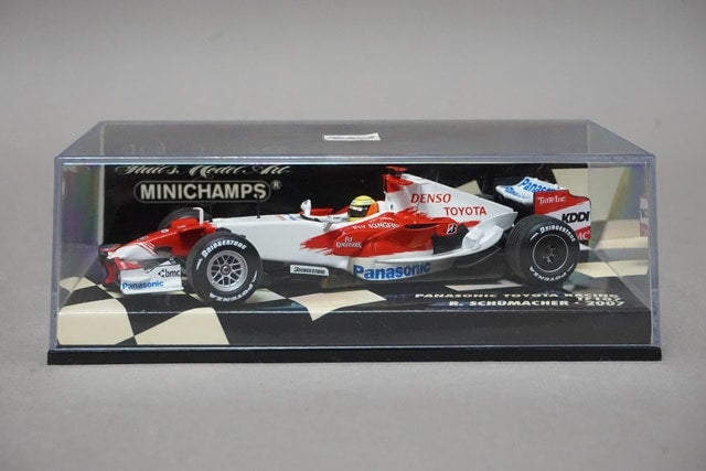 1:43 MINICHAMPS 400070011 Panasonic Toyota Racing TF107 2007 R. Schumacher #11