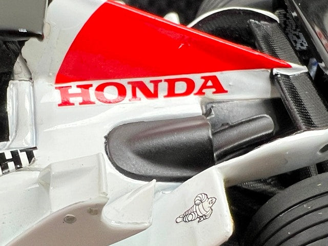 1:43 MINICHAMPS 403050104 BAR Honda 007 Takuma Sato #4 model car