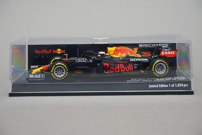1:43 MINICHAMPS 410210133 Honda Red Bull Racing RB16B Emilia Romagna GP Winner 2011 #33 M. Verstappen