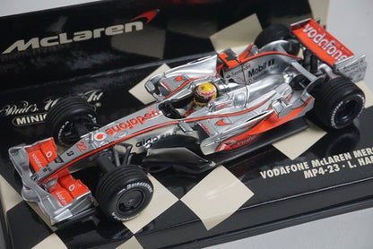 1:43 MINICHAMPS 530084322 Vodafone McLaren Mercedes MP4-23 2008 #22 L. Hamilton model car