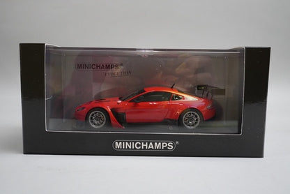 1:43 MINICHAMPS 437121392 Aston Martin V12 Vantage GT3 Red model car