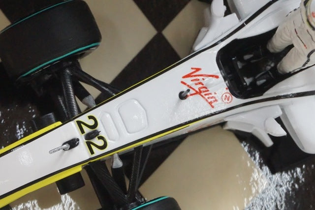 1:43 MINICHAMPS 400090122 Brown GP BGP 001 Australian GP 2009 #22 J. Button model car