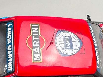 1:43 ixo LCJ010 Lancia Delta HF Integrale 16V Sanremo Rally 1989 #1 M. Biasion model car