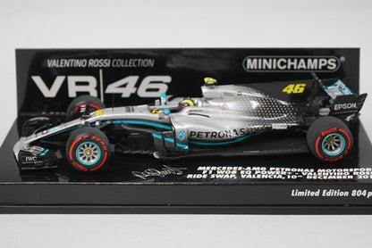1:43 MINICHAMPS 410191746 Mercedes-AMG Petronas Motorsport F1 W08 Valencia RIDE SWAP 2019 #46 V. Rossi model car