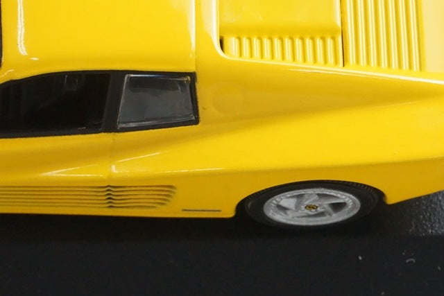 1:43 MINICHAMPS 430074121 Ferrari 512M 1994 Yellow model car