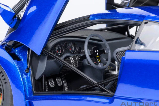 [ Pre-order ] 79135 AUTOart 1:18 Lamborghini Diablo GTR (Metallic Blue)