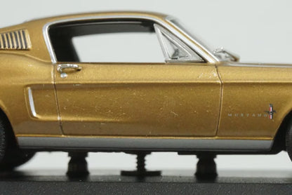 1:43 MINICHAMPS 400082022 Ford Mustang Fastbag 2+2 1968 Gold Metallic model car