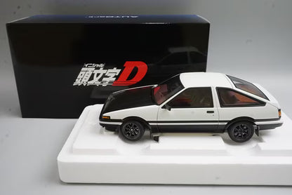 1:18 AUTOart 78786 Toyota Sprinter Trueno (AE86) Initial D Project D Final Version