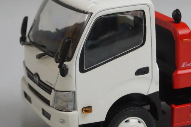 1:43 KYOSHO 67391W Hino Dutro Far East Flat Top Zero II White