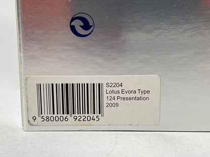 1:43 Spark S2204 Lotus Evora Type 124 Presentation 2009