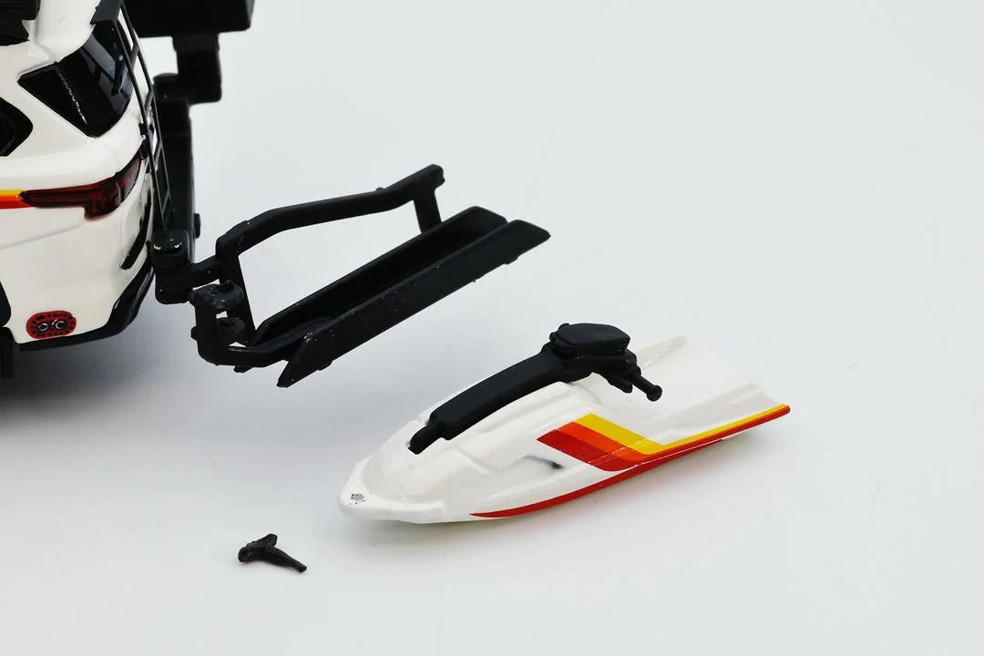 KS-068-440 GCD GainCorp Products 1:64 Toyota Sequoia TRD PRO Off-White (LHD)