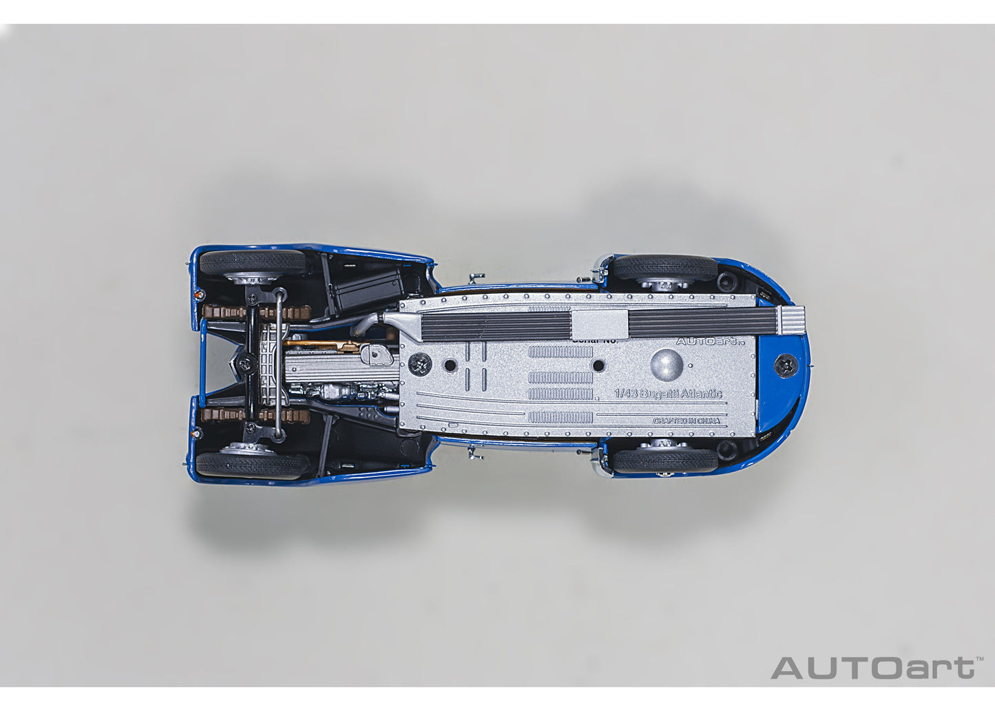 [Back-order] AUTOart 50947 1:43 Bugatti Type 57SC Atlantic 1938 (Blue/Wire Spoke Wheels)