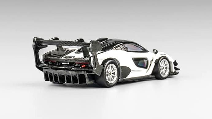 [ Back-order ] CM-MODEL CM64-SennaGTR-05 1:64 McLaren Senna GTR White model car