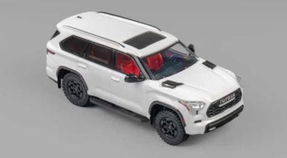 [ Back-order ] CM-MODEL CM64-Sequoia-01 1:64 Toyota Sequoia Pearl White model car