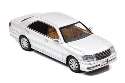 [ Back-order ] CAR-NEL CN430102 1:43 Toyota Crown Royal Saloon G (JZS175) 2001 Silver Metallic