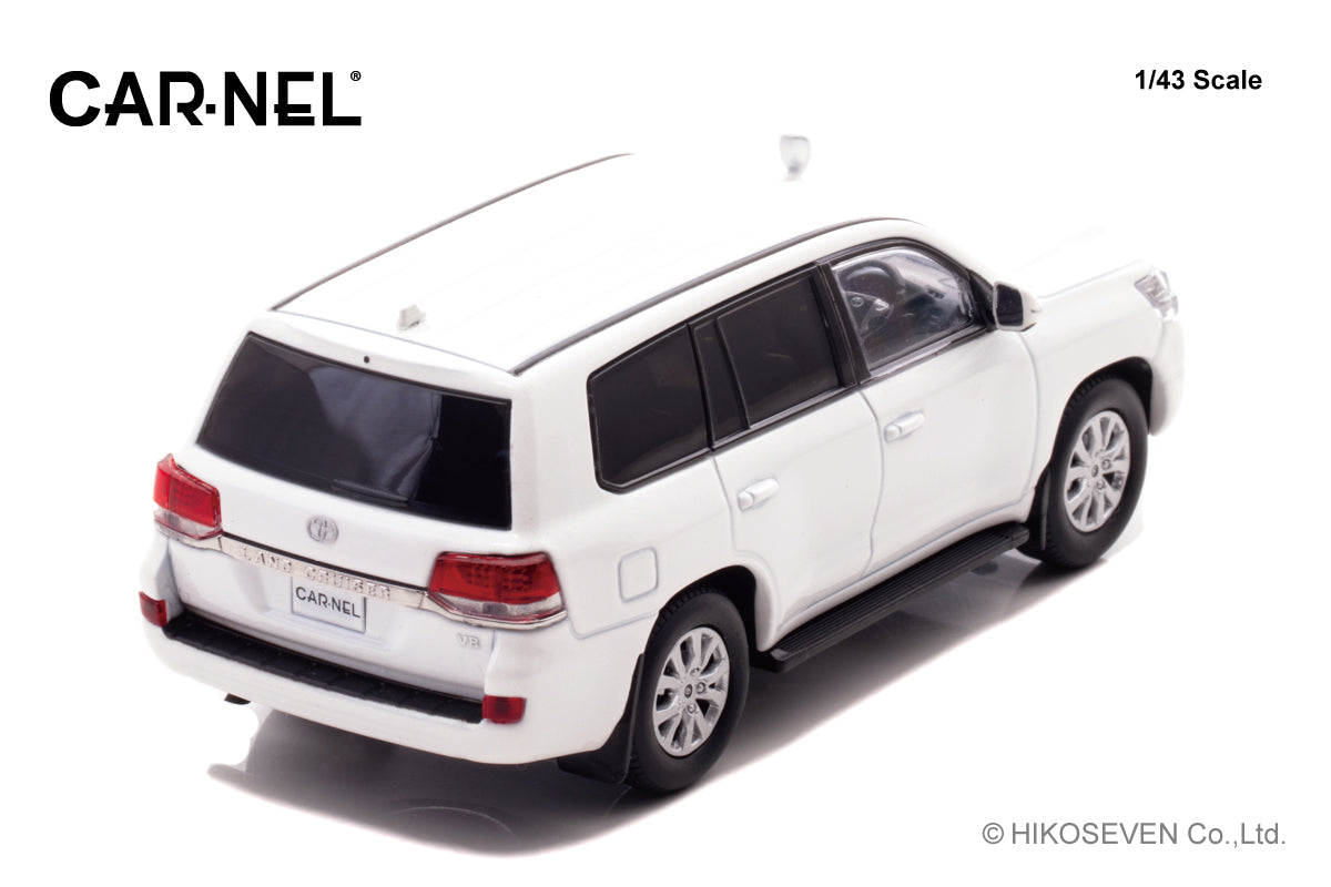 [ Back-order ] CAR-NEL CN431504 1:43 Toyota Land Cruiser AX G selection URJ202 2015 White Pearl Crystal Shine model car