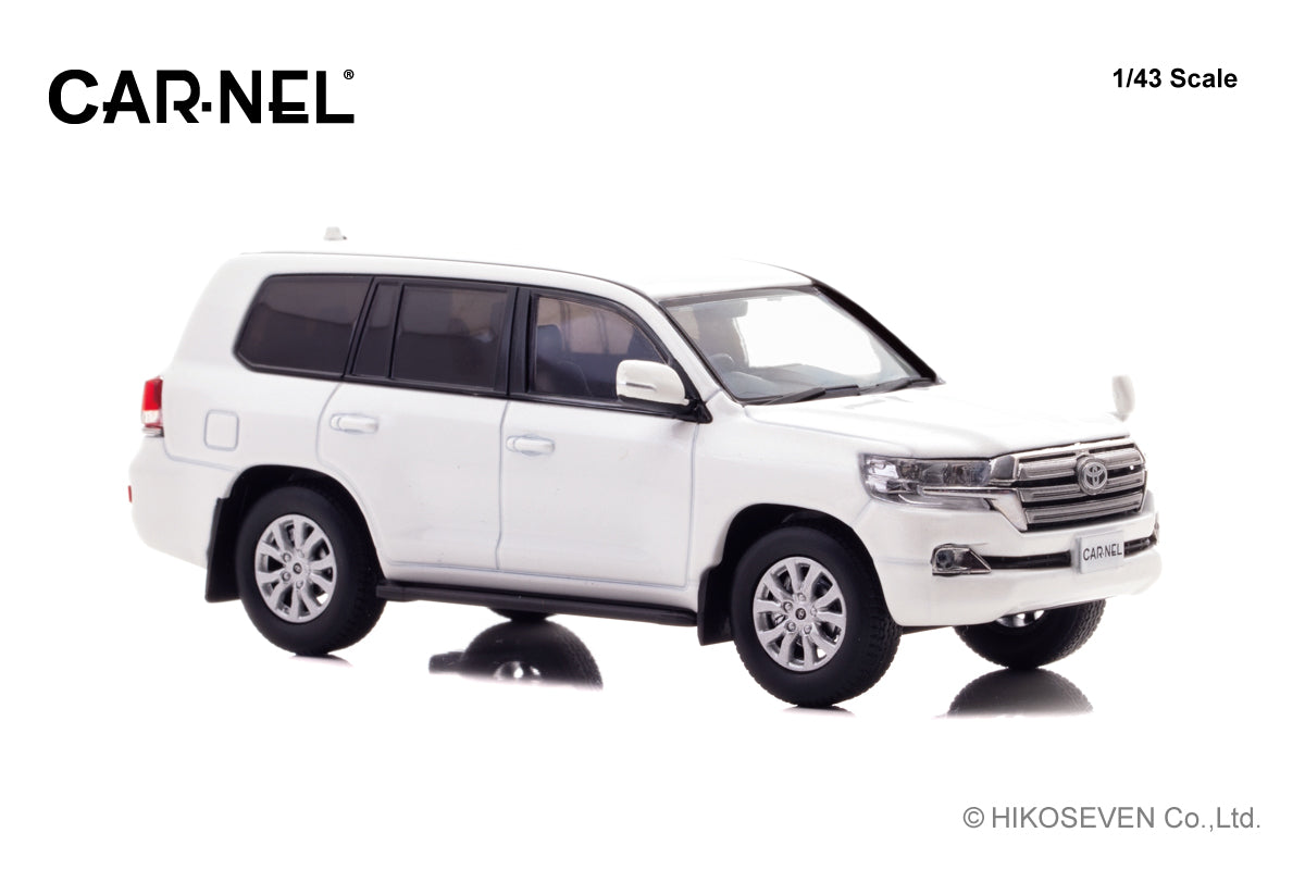 [ Back-order ] CAR-NEL CN431504 1:43 Toyota Land Cruiser AX G selection URJ202 2015 White Pearl Crystal Shine model car