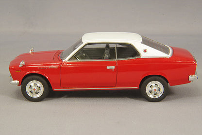 [ Back-order ] ENIF ENIF0055 1:43 Nissan Laurel 2000GX 2door hardtop 1970 Vital Red leather top spec.