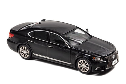 [ Back-order ] RAI'S H7431502 1:43 Lexus LS460 2015 Police Headquarters Executive Command Vehicle