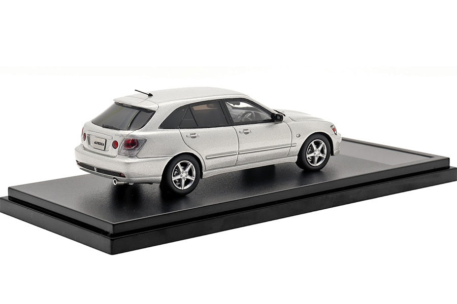 [ Back-order ] Hi-Story HS391SL 1:43 Toyota ALTEZZA Gita AS200 Z Edition (2001) Silver Metallic Resin