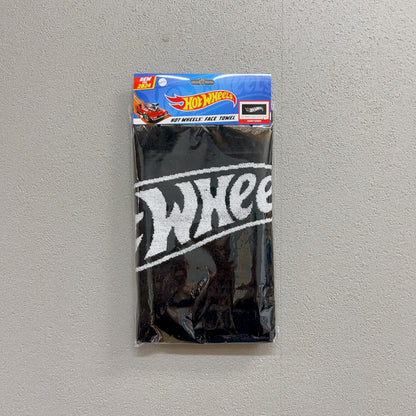 HWU69090 Hot Wheels Face Towel Black