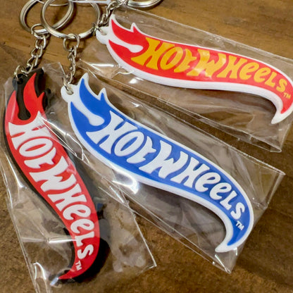 HWU69095 Hot Wheels Rubber Keychain White x Blue