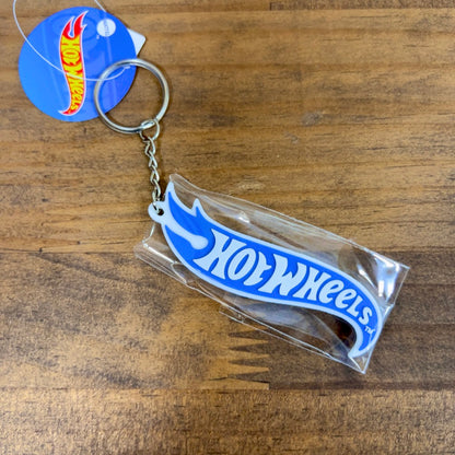 HWU69095 Hot Wheels Rubber Keychain White x Blue