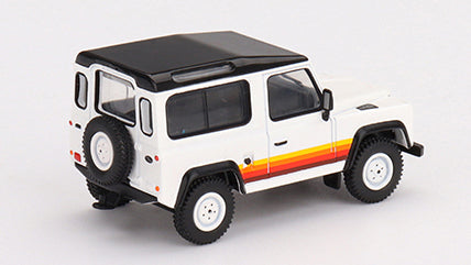 [ Back-order ] TSM MINI-GT MGT00378-L 1:64 Land Rover Defender 90 Wagon White LHD model car