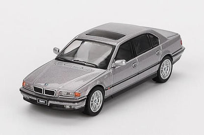 [ Back-order ] TSM MINI-GT MGT00792-L BMW 750IL Aspen Silver Metallic LHD model car
