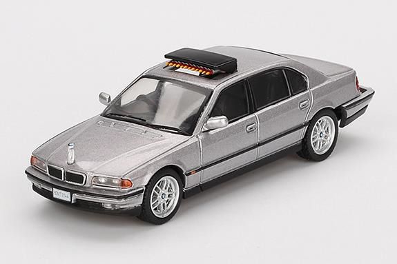 [ Back-order ] TSM MINI-GT MGT00902-007J BMW 750IL "Tomorrow Never Dies" 1998 Japan Limited Edition Package model car
