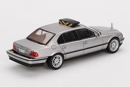 [ Back-order ] TSM MINI-GT MGT00902-007J BMW 750IL "Tomorrow Never Dies" 1998 Japan Limited Edition Package model car