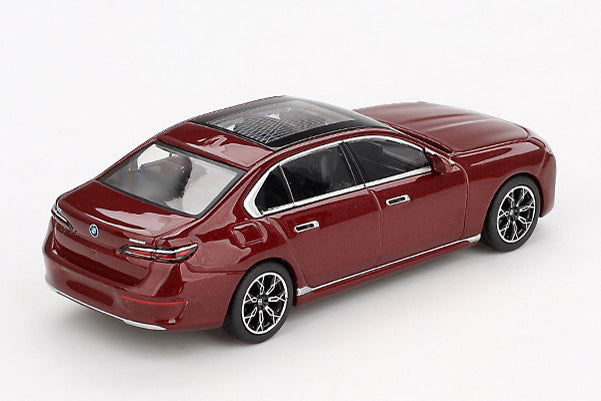 [ Back-order ] TSM MINI-GT MGT00952-L 1:64 BMW i7 xDrive60 Avventurine LHD model car