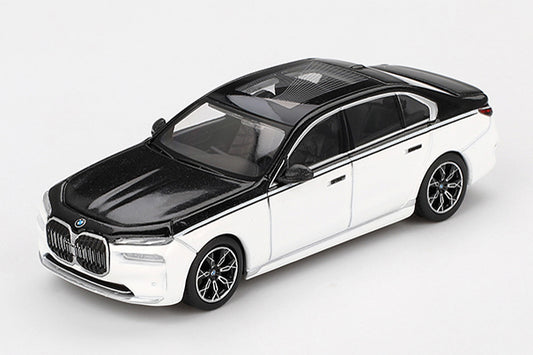 [ Back-order ] TSM MINI-GT MGT00959-L 1:64 BMW i7 x Drive60 Alpine White Black Sapphire LHD model car