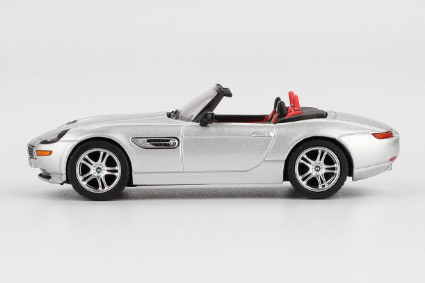 [ Back-order ] TSM MINI-GT MGT00998-L 1:64 BMW Z8 Silver LHD model car
