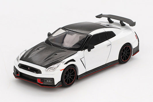 [ Back-order ] TSM MINI-GT MGT01045-R 1:64 Nissan GT-R Nismo 2024 Brilliant White Pearl RHD model car