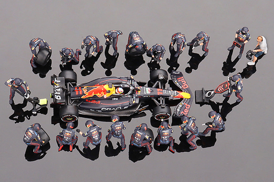 [ Back-order ] TSM MINI-GT MGTS0008 1:64 Oracle Red Bull Racing RB18 2022 3rd Place Finish #11 Abu Dhabi Grand Prix Sergio P?rez Pit Crew Set Limited to 5,000 sets  model car