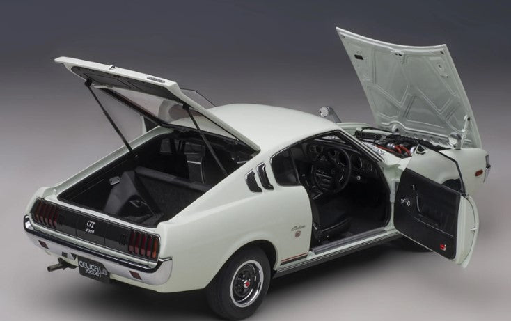 78766 AUTOart 1:18 Toyota Celica Liftback 2000GT (RA25) 1973 White