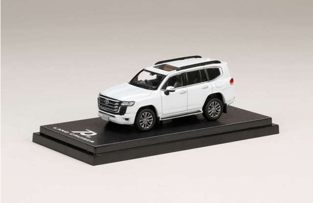 HJ641050AW Hobby JAPAN 1:64 Toyota Land Cruiser (JA300W) ZX Precious White Pearl / Black interior