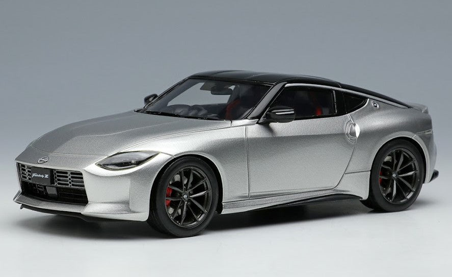 [ Back-order ] Make Up EIDOLON EM647F 1:43 Nissan Fairlady Z Version ST 2023 (JP) Silver/Black