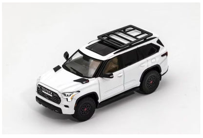 KS-068-436 GCD Gaincorp Products 1:64 Toyota Sequoia SUV White LHD