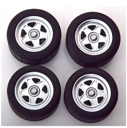 KKDCACC006 KK scale 1:18 Tire Set Spoke Rims silver/grey