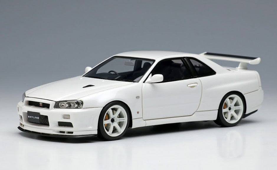 [ Back-order ] Make Up EIDOLON EM510C 1:43 Nissan Skyline GT-R (BNR34) V-spec II Nur 2002 (TE37 wheels) Pearl White