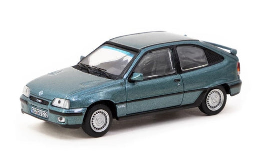 T64G-065-GR Tarmac Works 1:64 Opel Kadett Gsi Green Metallic